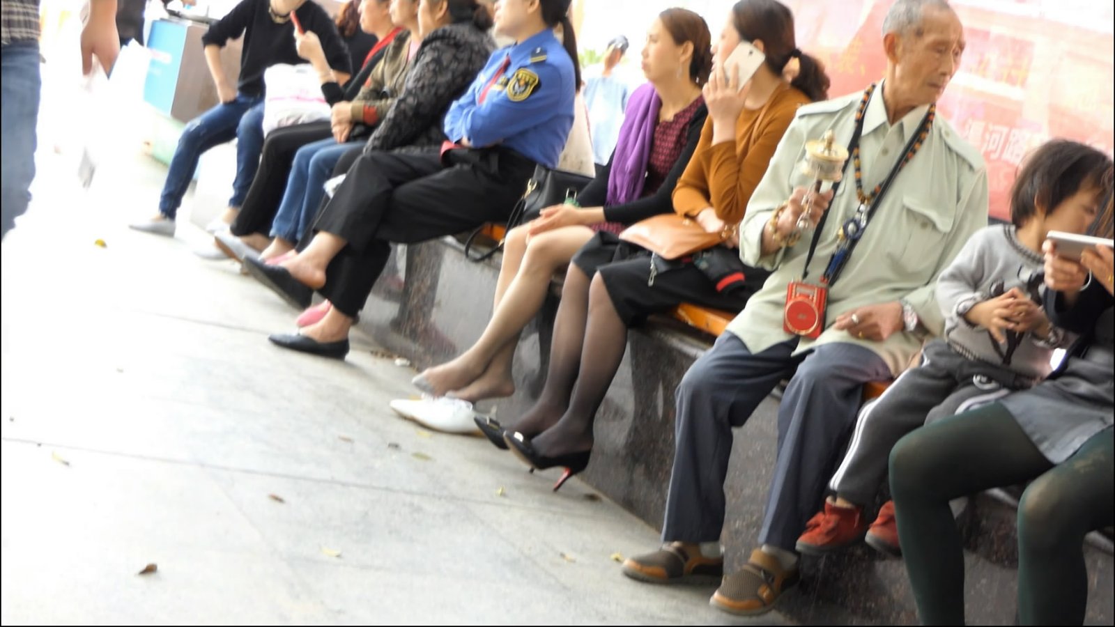 streetsnapshoep[00 00 37][20181210 223204 0]